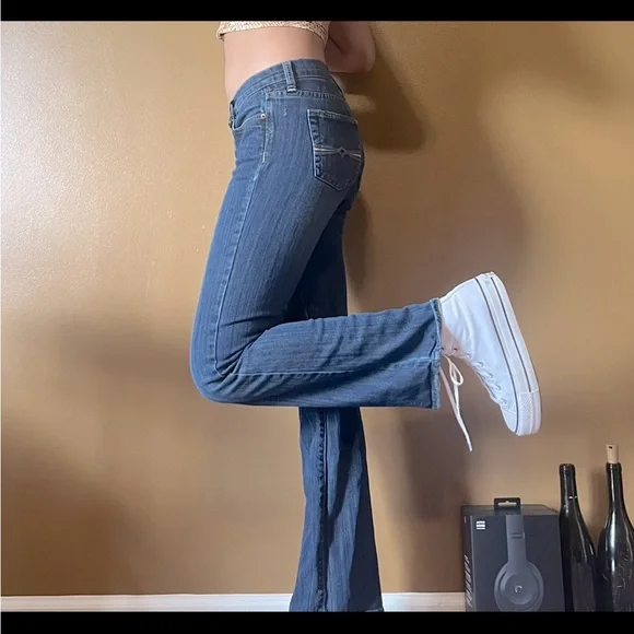 lucky brand low rise flare jeans - Picture 1 of 3